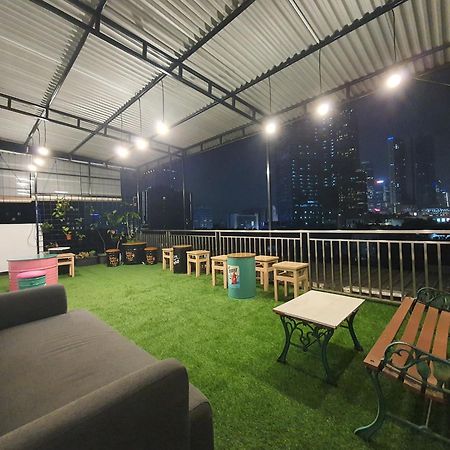 Multi 88 Syariah Hotel Jakarta Eksteriør billede